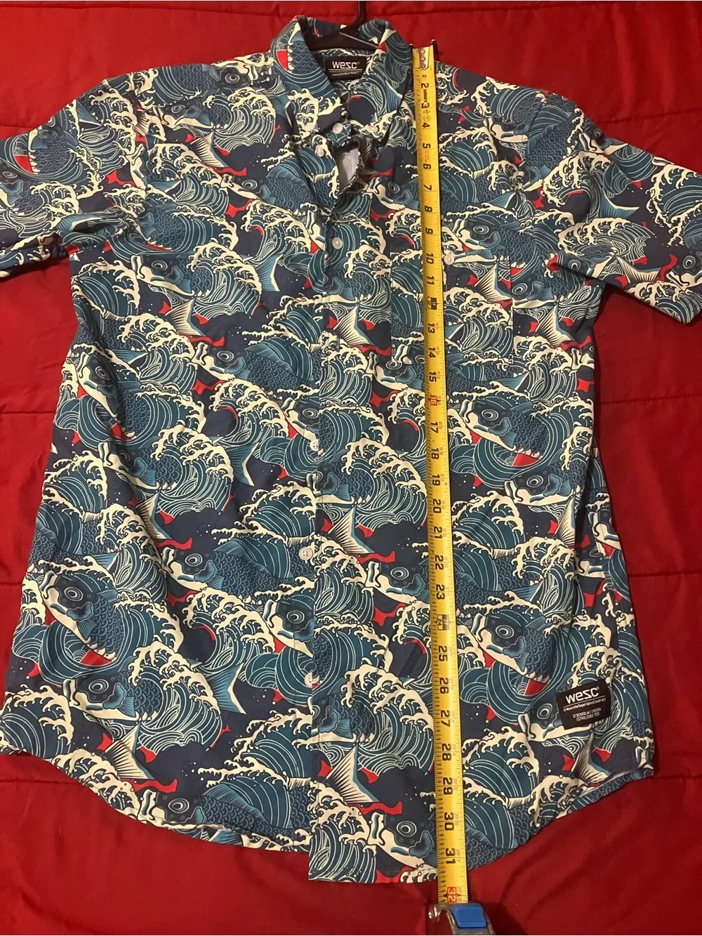WESC Small Men’s Short-Sleeve Navy Wave Print Shirt